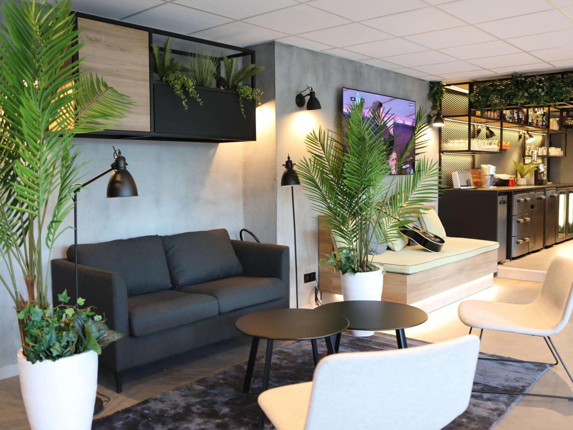 Ibis Aubenas Hotel Ngoại thất bức ảnh